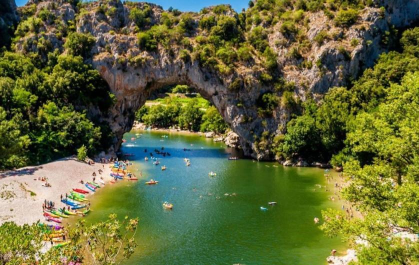 Gite Le Tilleul Vallon Pont D'Arc Exterior foto